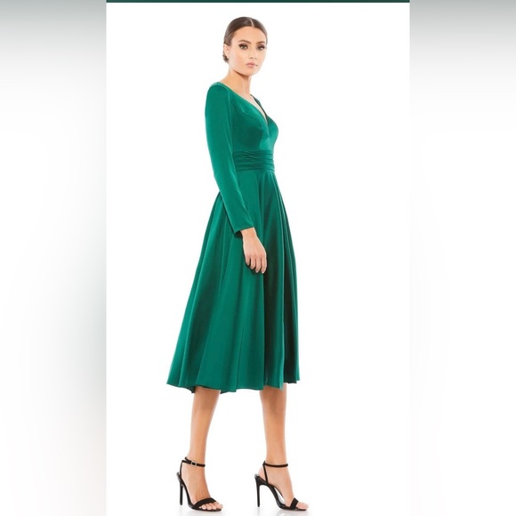 NWT Plunge Neck Satin A-Line Dress - Picture 4 of 4